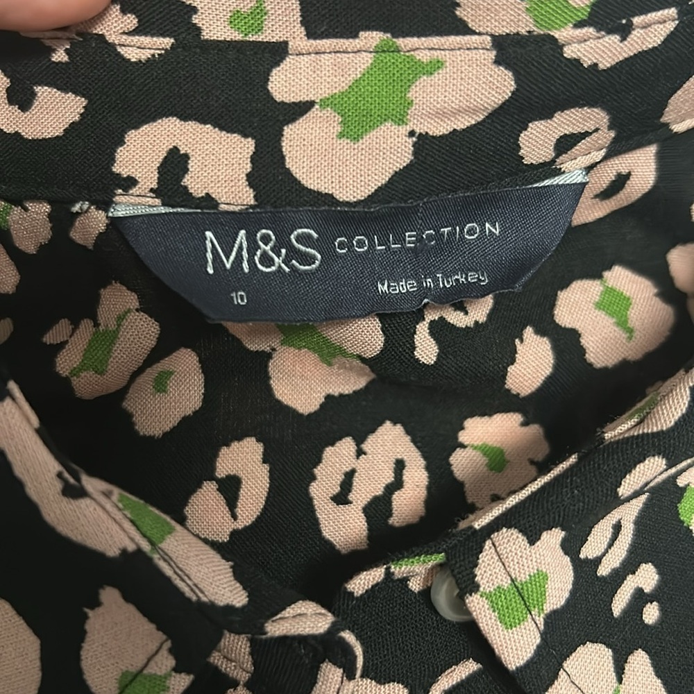M&S Collection Black and Pink Floral button up blouse - Picture 4 of 6